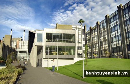 The University of Ulster, dai hoc quoc te, thong tin du hoc my, thu tuc du hoc my, hoc bong du hoc my, sinh vien quoc te, kinh nghiem du hoc my