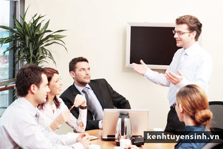 hoc tieng anh voi giao vien ban ngu noi tieng anh nhu nguoi ban ngu, noi tieng anh luu loat, noi tieng anh troi chay, hoc tieng anh voi giao vien ban ngu, kinh nghiem hoc tieng anh