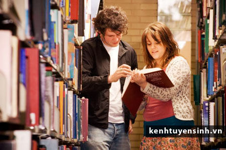 Học bổng du học từ INTO