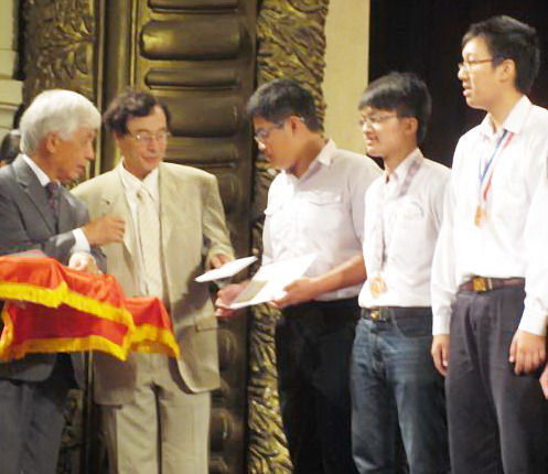 Lễ trao học bổng Vallet tại Hà Nội