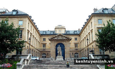 Collège de France Collège de France, hoc bong du hoc phap, kinh nghiem du hoc phap, lam them, sinh vien quốc tế