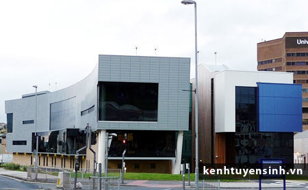 dai hoc quoc te Huddersfield university Huddersfield university, dai hoc quoc te, thu tuc du hoc anh, thong tin du hoc, tuyen sinh du hoc, hoc bong du hoc, sinh vien quoc te