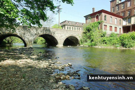 Lafayette College hoc bong du hoc my Lafayette College, dieu kien du hoc my, hoc bong du hoc my, thong tin du hoc my, kinh nghiem du hoc my, thu tuc du hoc, dai hoc quoc te, sinh vien quoc te