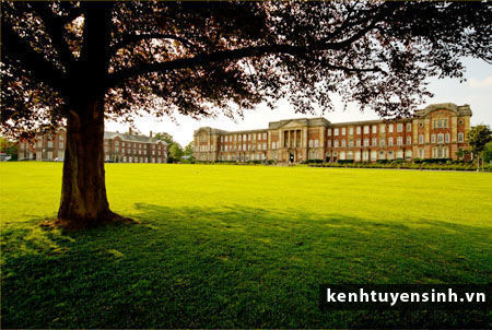 Đại Học Danh Tiếng Leeds Metropolitan
