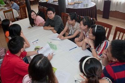 Dấu ấn bằng lăng trên xứ sở sương mù