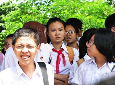 Hà Nội: Không được tổ chức dạy thêm và học thêm cho lớp 10