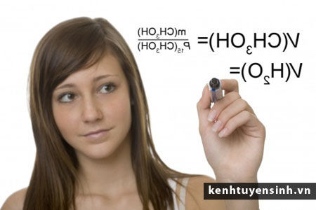 Du học Anh từ lớp 11: Nên chọn A-level hay dự bị đại học?