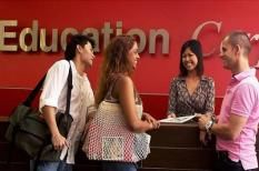 Tìm hiểu về Raffles Education tại Singapore