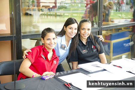 Nhanh tay đăng ký học bổng Chevening