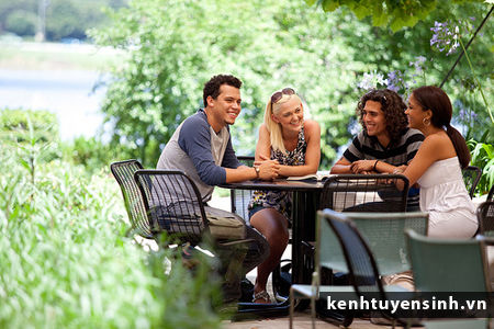 Du học Hè: Trại hè giao lưu quốc tế tháng 2 năm 2012