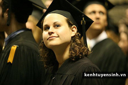 Phải trả học phí cho học viên tại TT đào tạo thạc sĩ chui