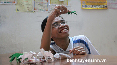 Thủ khoa ĐHQG TPHCM: Phải rắn rỏi vì gia đình