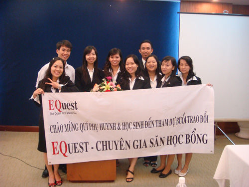 Mừng Giáng Sinh - Rinh Học Bổng