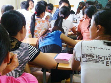 Năm 2011: Bộ GD-ĐT tăng cường siết chặt hệ tại chức