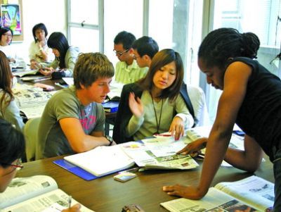 Lớp học trung tâm ngoại ngữ, tin học không quá 25 học viên