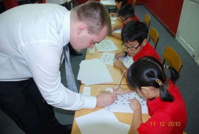 Luyện kỹ năng học anh văn cho trẻ