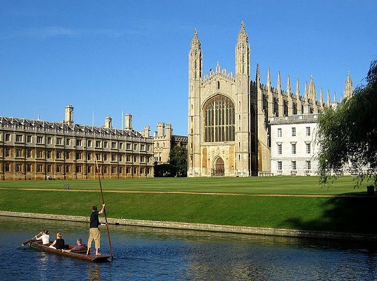 Cambridge được bình chọn là đại học hàng đầu thế giới