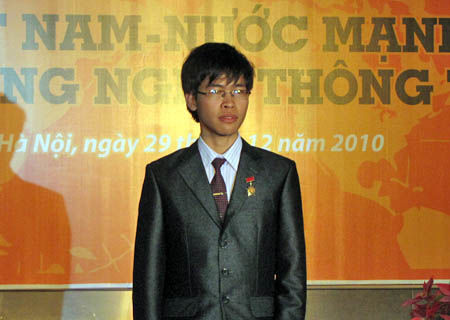 Chiều 2/3 tư vấn trực tuyến tuyển sinh công nghệ thông tin