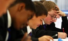 Du học Anh – chọn dự bị ĐH hay A-level?