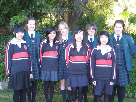 Trường QT VAS trao đổi học sinh dành cho nữ sinh khối 10 hè 2011