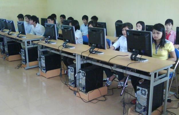Trường Đại học Công nghệ Đông Á tuyển sinh năm 2011