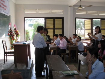 Trường quốc tế… không trường lớp