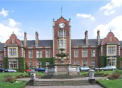 Trường nội trú Royal Wolverhampton, Anh Quốc