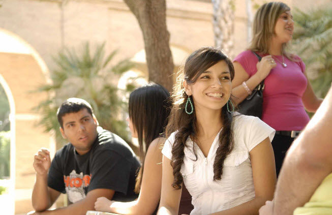 Bí kíp nâng cao tiếng anh khi du học