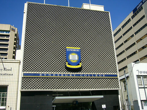 Trường Cao Đẳng Eynesbury