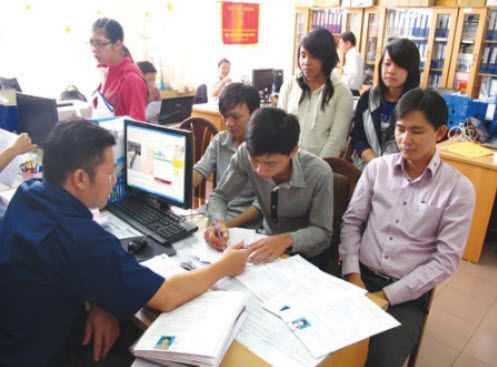 Tuyển sinh 2011, lưu ý nộp hồ sơ tại trường