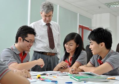 Học bổng du học UK cùng Central Lancashire