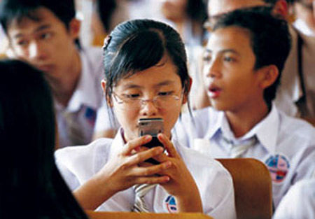 Bị đình chỉ thi chỉ sau môn thi đầu tiên