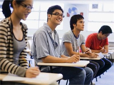 Học bổng 100% cho khóa học MBA tại đại học UNIRAZAK Malaysia