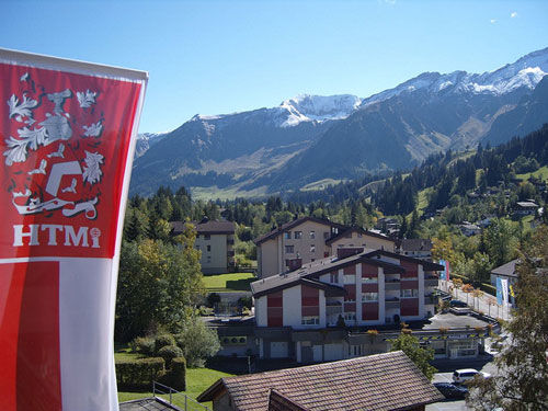 Tặng vé máy bay khi du học Thuỵ Sĩ