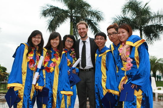 Học dự bị đại học quốc tế tại VN?