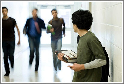 Học bổng du học lên tới 100% của tập đoàn INTO