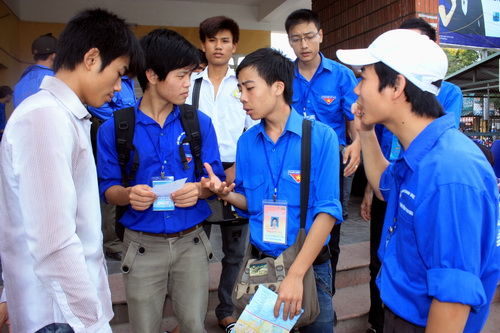 SVTN Thủ đô chính thức ra quân "Tiếp sức mùa thi"