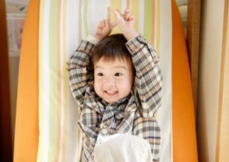 Vào học mầm non, căng cho "KT3"