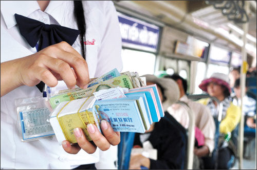 Hỗ trợ 30.000 tập vé xe Bus cho thí sinh dự thi tại TP HCM